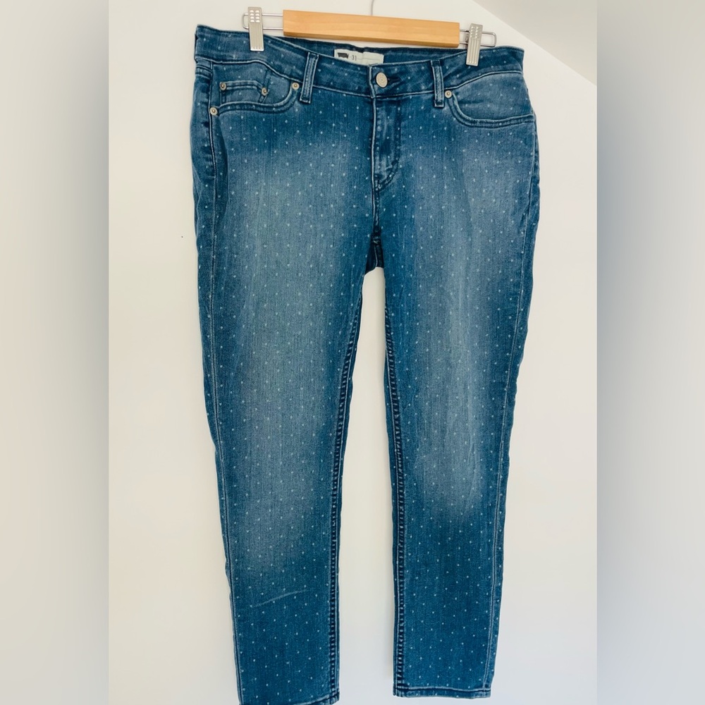 Levi’s Polka Dot Blue Skinny Jeans. 31 Waist